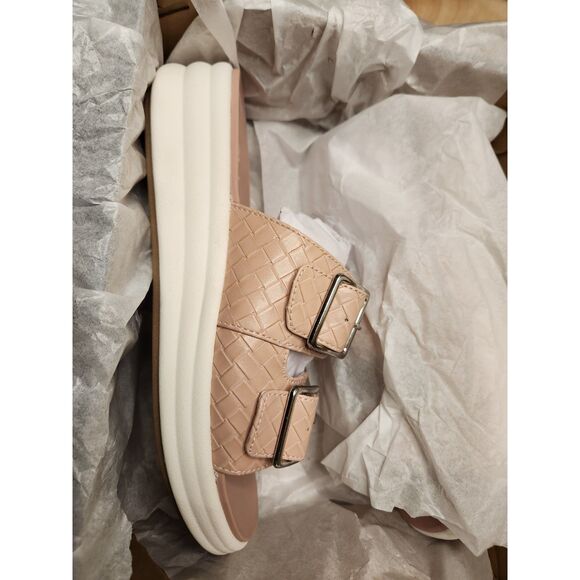 Clarks Drift Buckle Sandals Women's size 9 Wide Peach - Picture 7 of 9